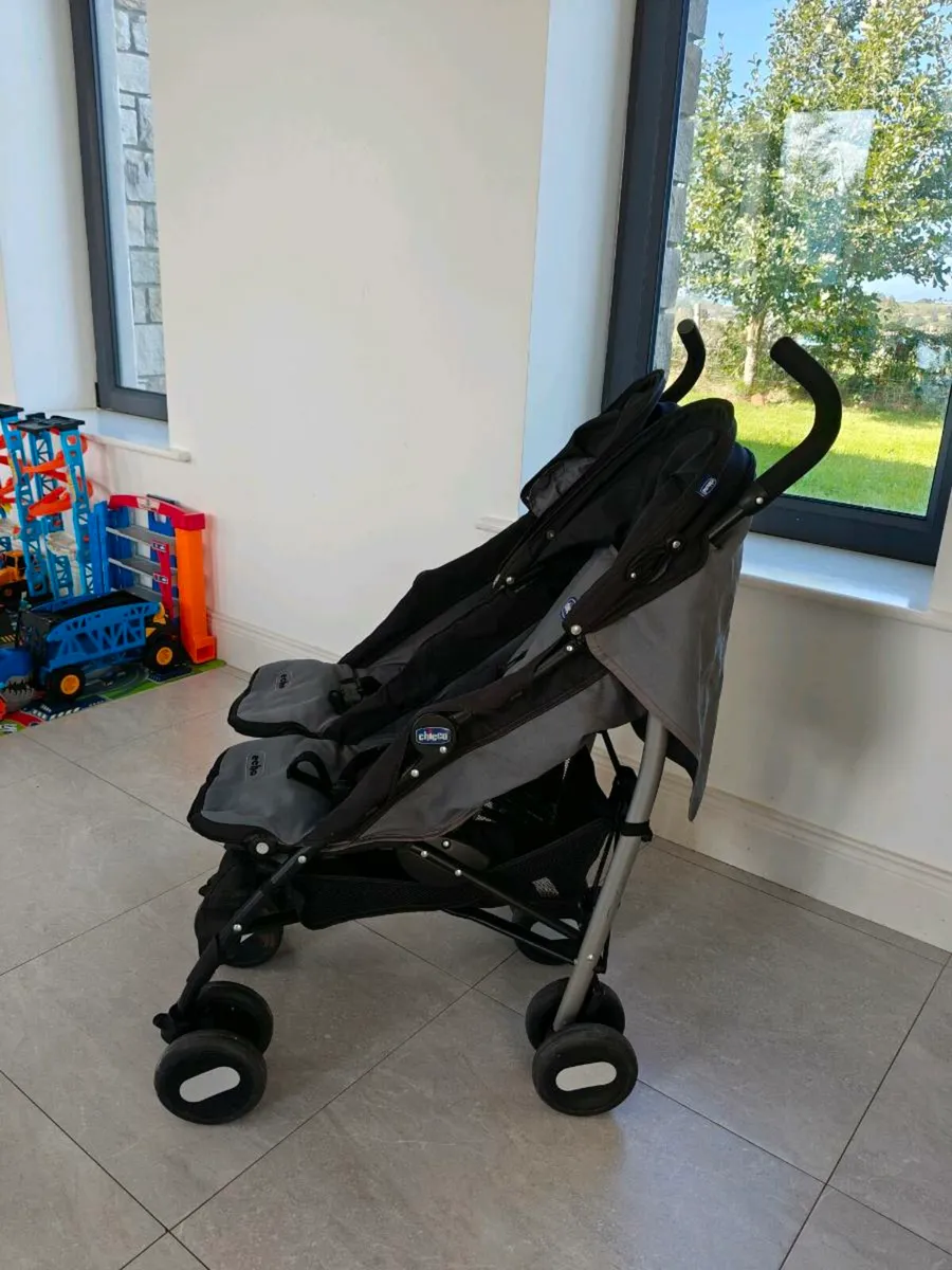 Chicco Double Buggy - Image 2