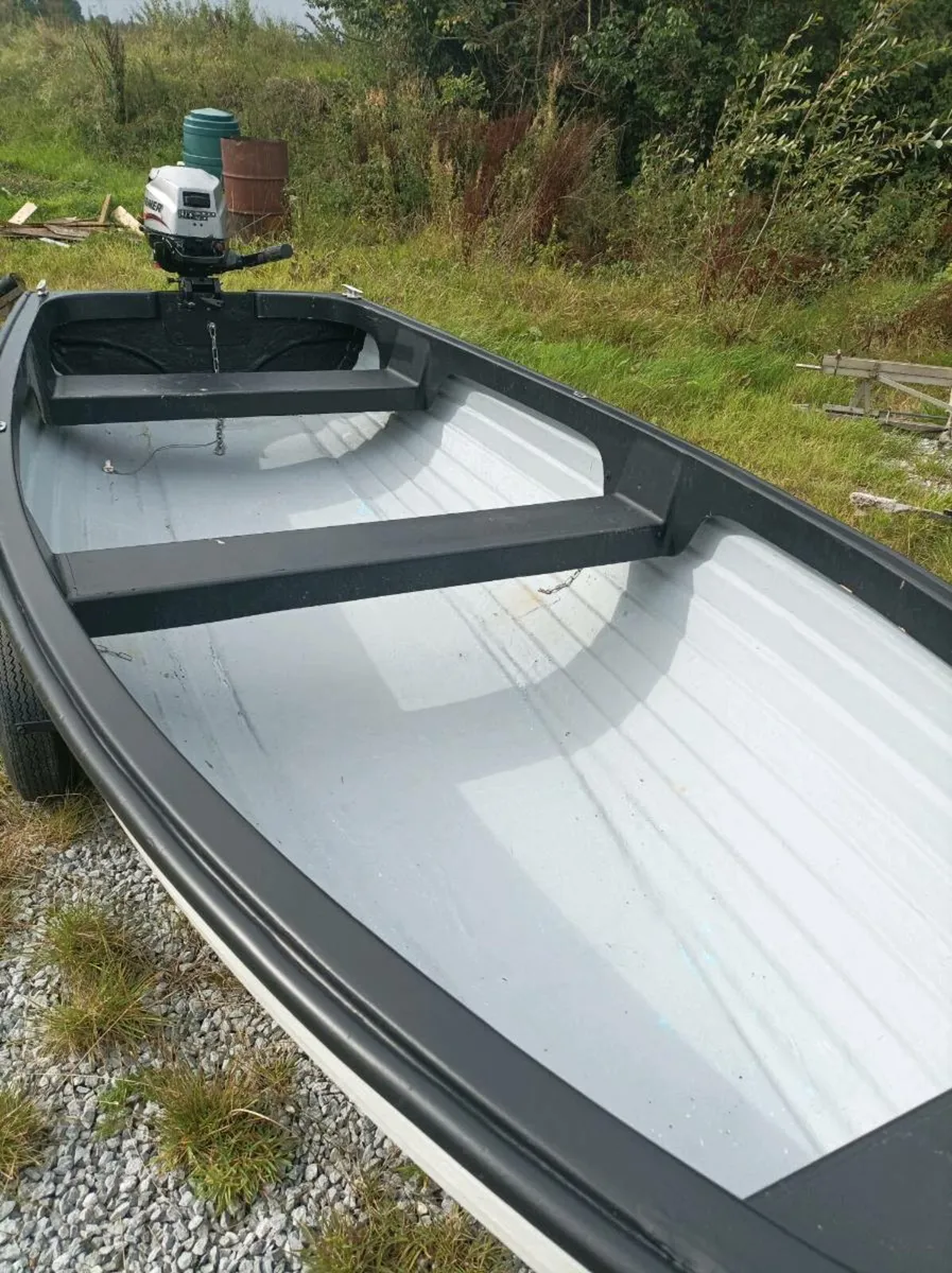 12 foot boat - Image 2