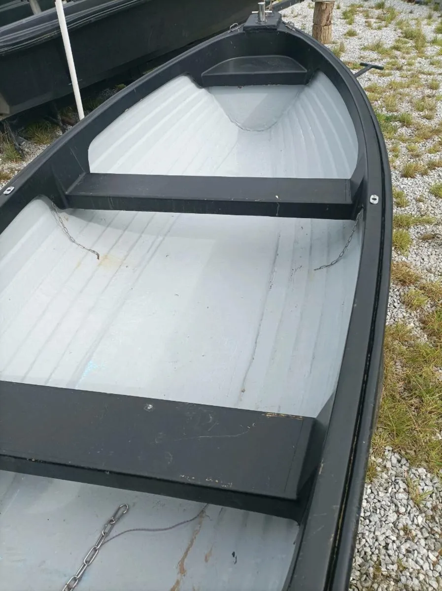 12 foot boat - Image 3