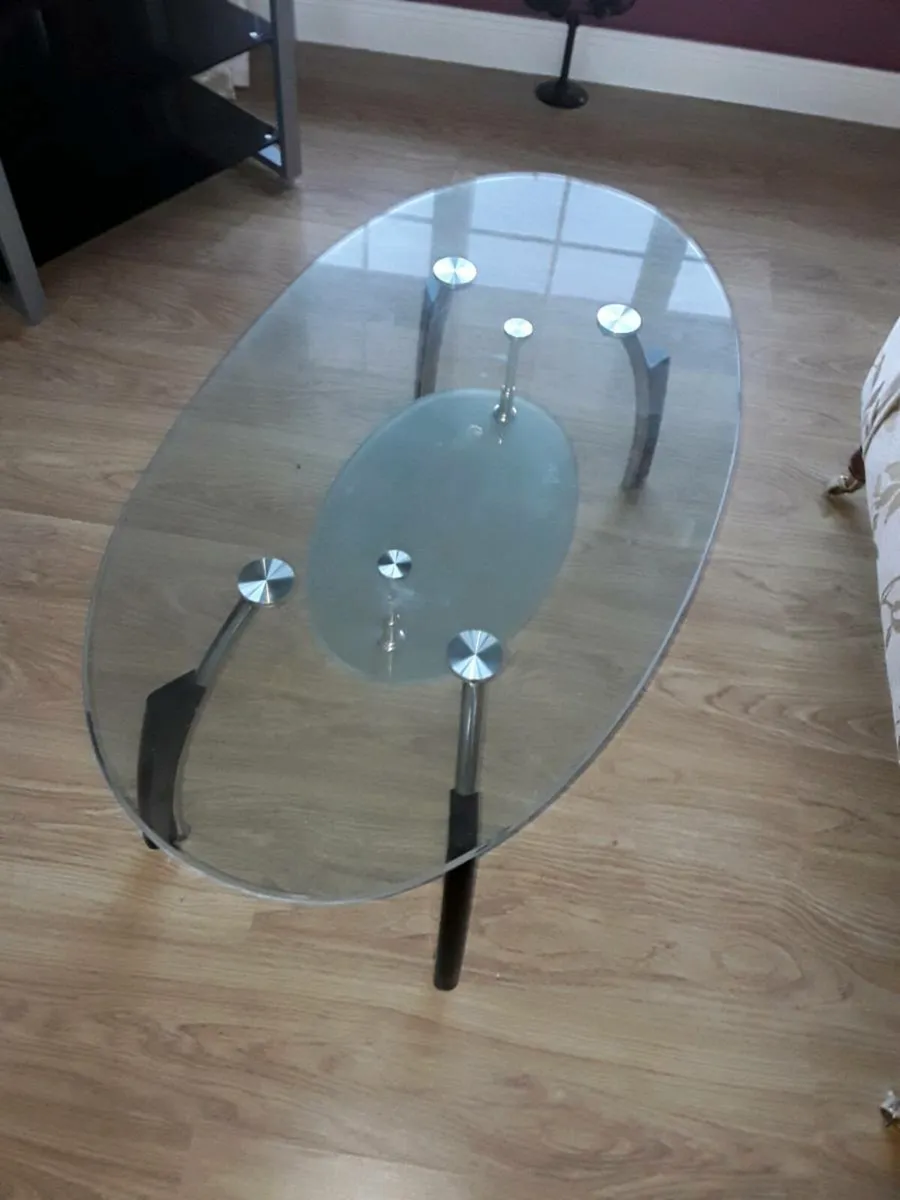 Glass coffee table  top quality  40e - Image 2