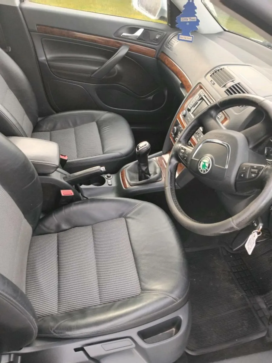 Skoda Octavia diesel - Image 4