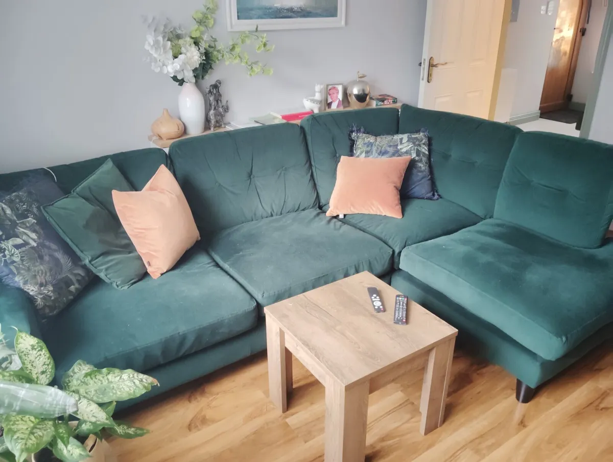 Corner sofa