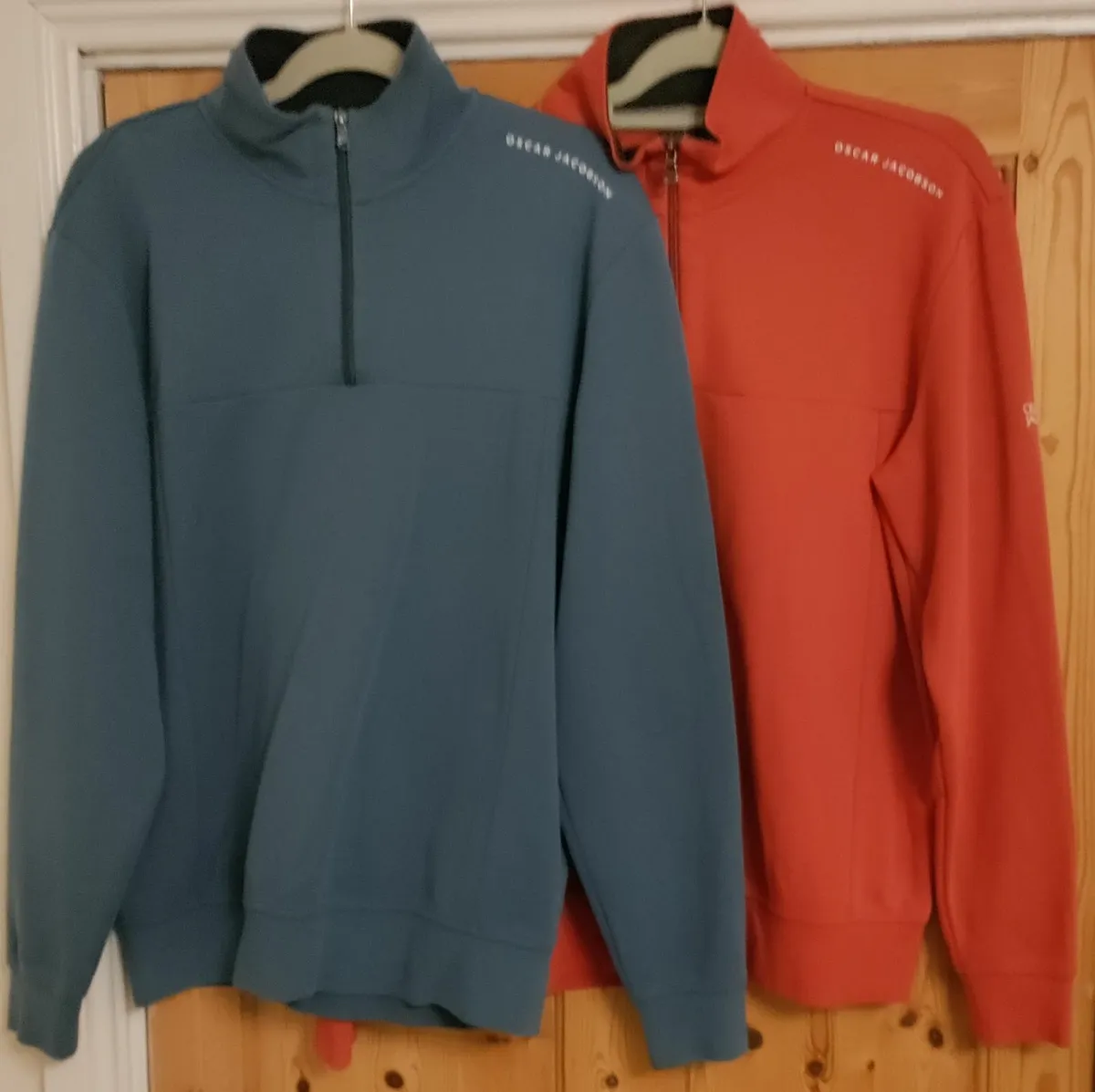 Oscar Jacobson sweaters x2 L - Image 2