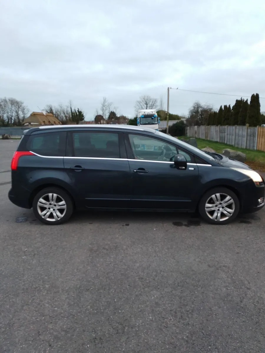 Peugeot 5008 7str . New nct. - Image 3