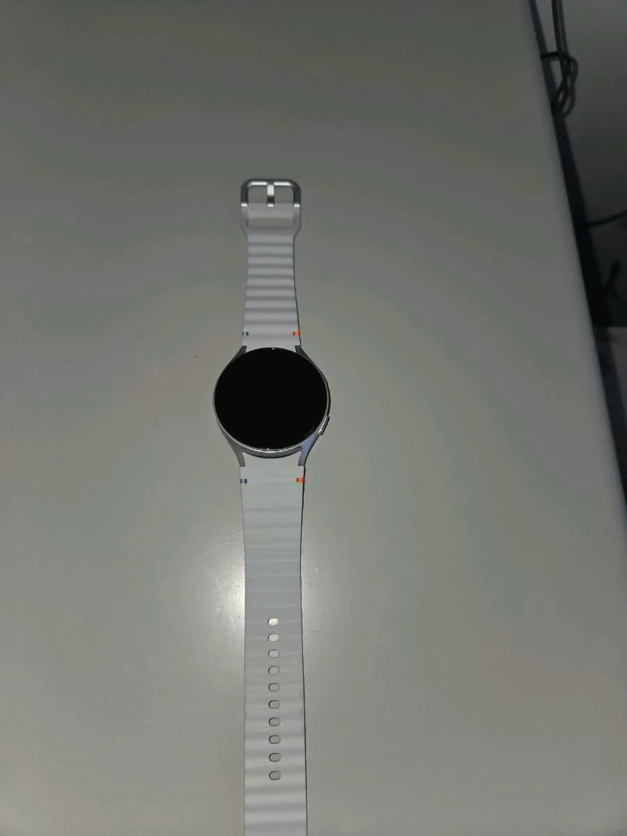 Galaxy Watch 7 Smart Watch - Image 1