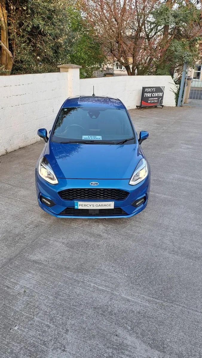 FORD FIESTA 10 ST LINE ECOBOOST - Image 3