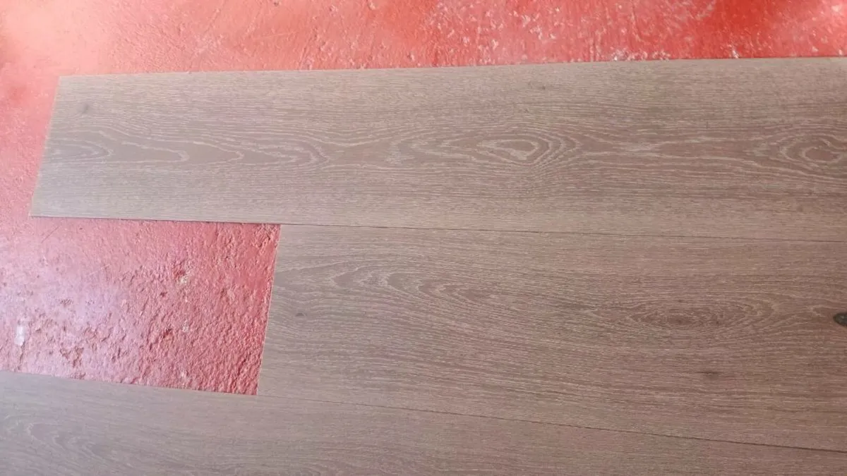 New tarkett lvt flooring - Image 1