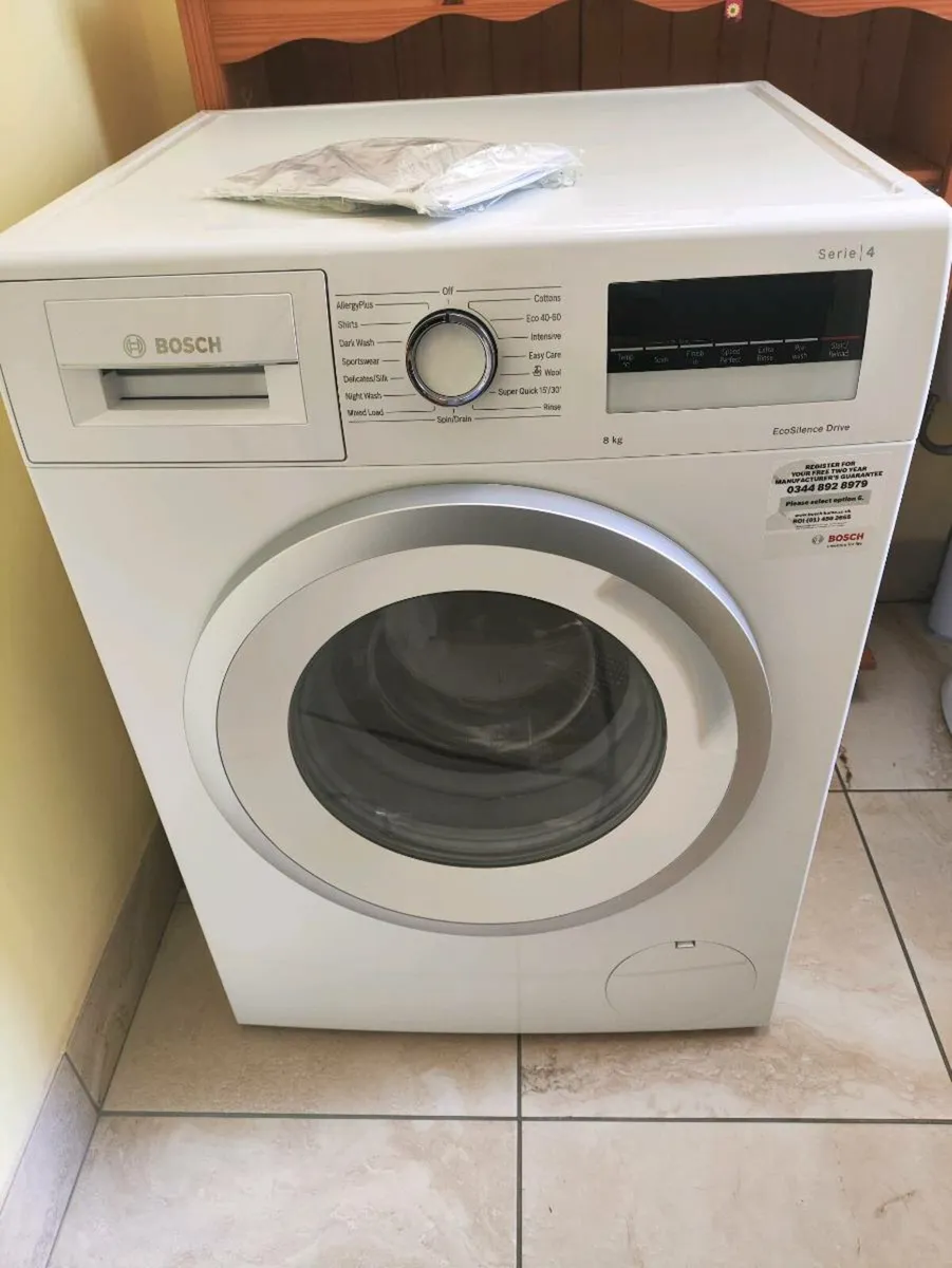 BOSCH Washing machine - Image 1