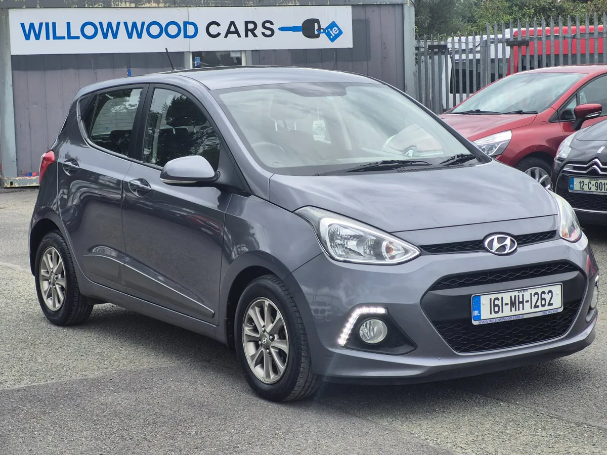 Hyundai i10 1.0 5dr deluxe 2016 - Image 3