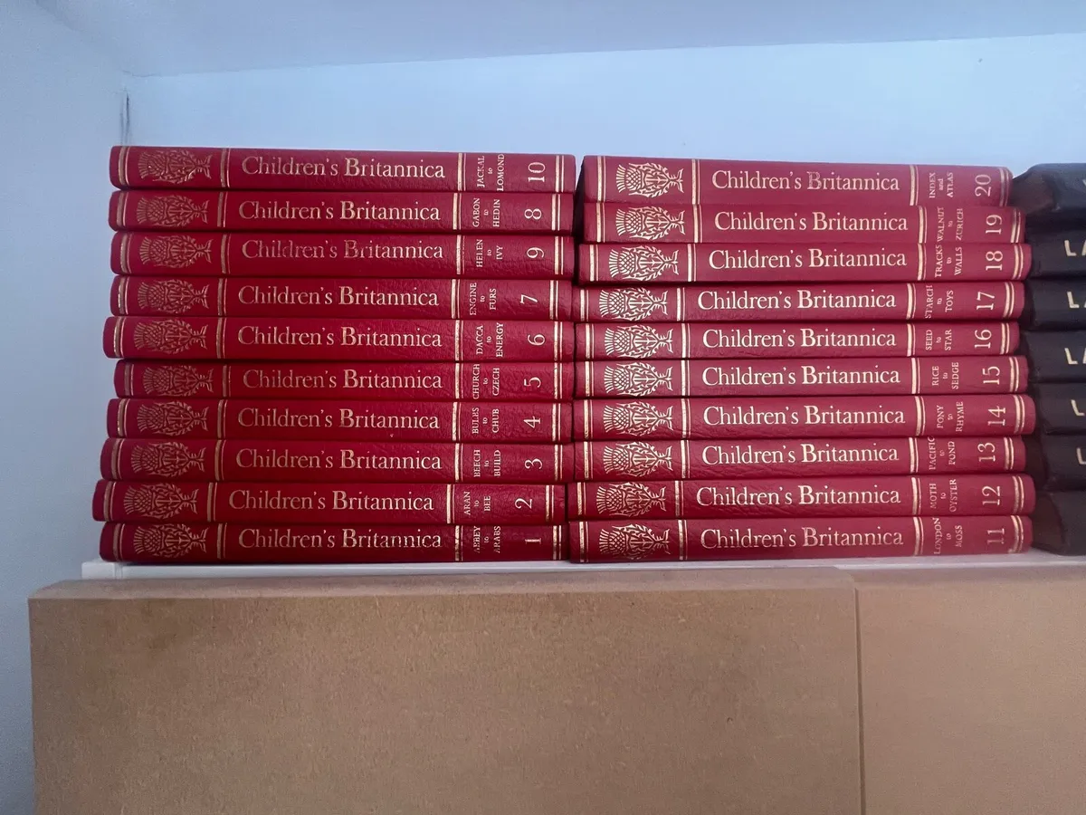 Childrens Britannica Book Set 1 to 20