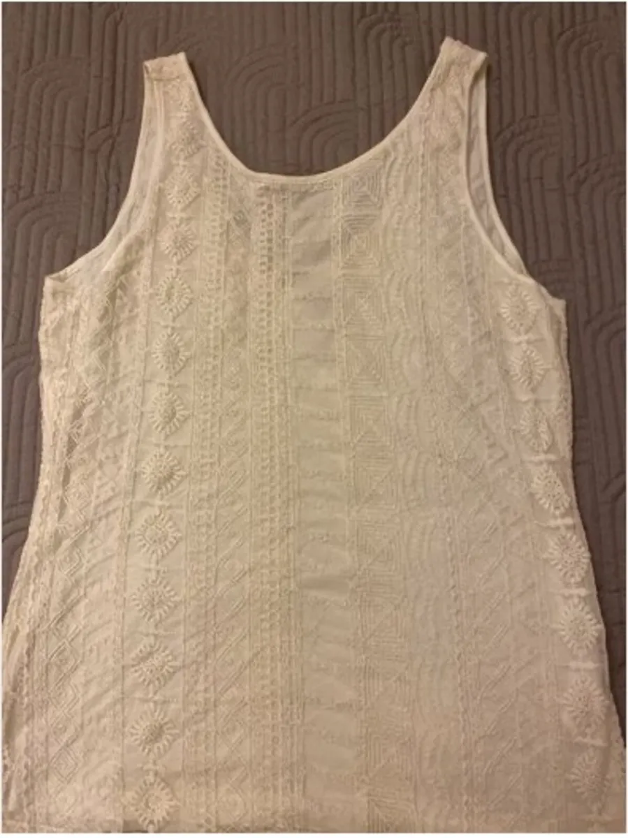 YAYA vest top Size L - Image 2