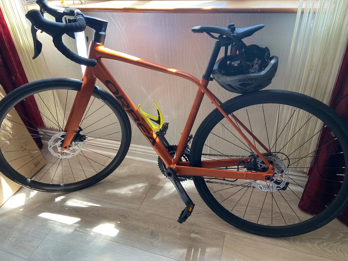 Race bike