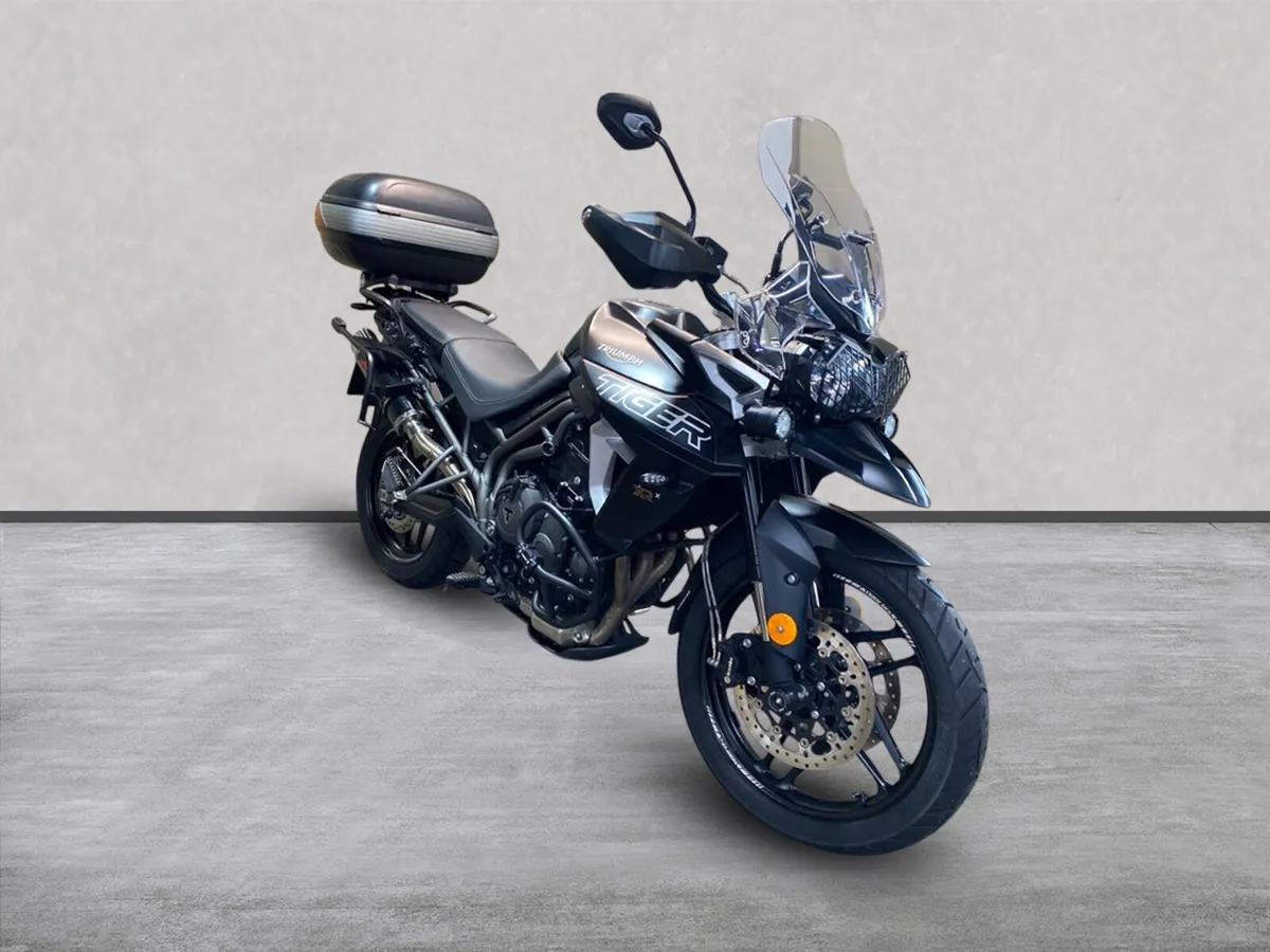 Triumph Tiger 800 XRX Low with Extras - Image 3