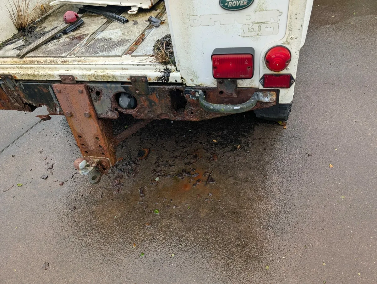 Defender 130 - Image 3