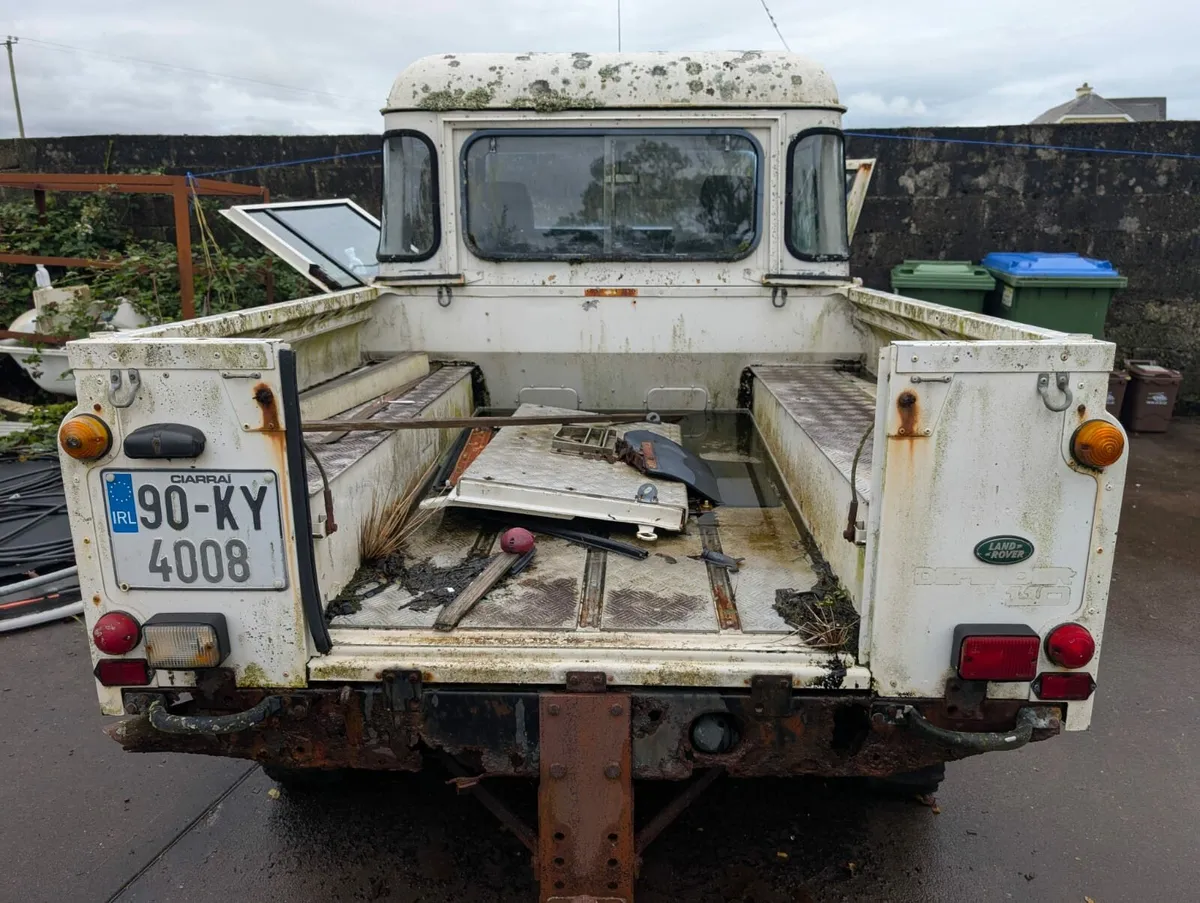 Defender 130 - Image 4