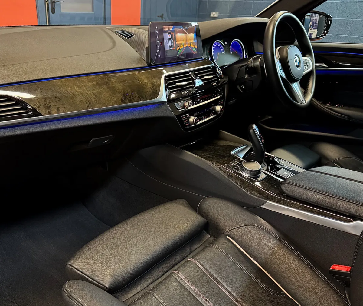 2018 BMW 523D M-Sport Auto 190BHP  M-Performance - Image 2