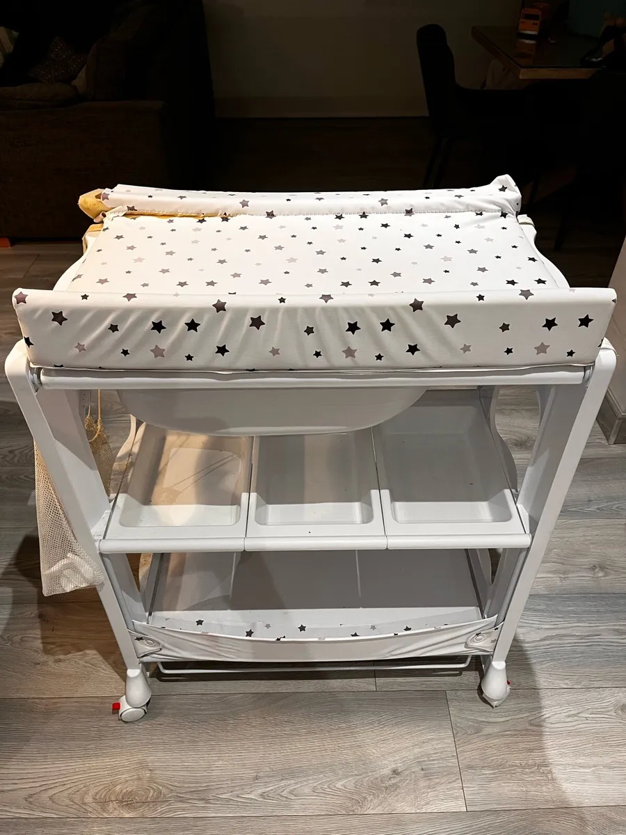 Baby Elegance Changing Unit with Bath - Image 1