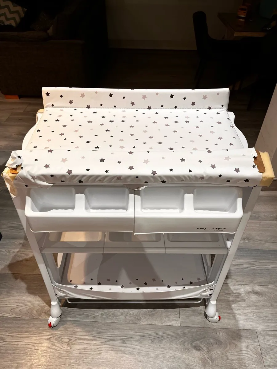 Baby Elegance Changing Unit with Bath - Image 3