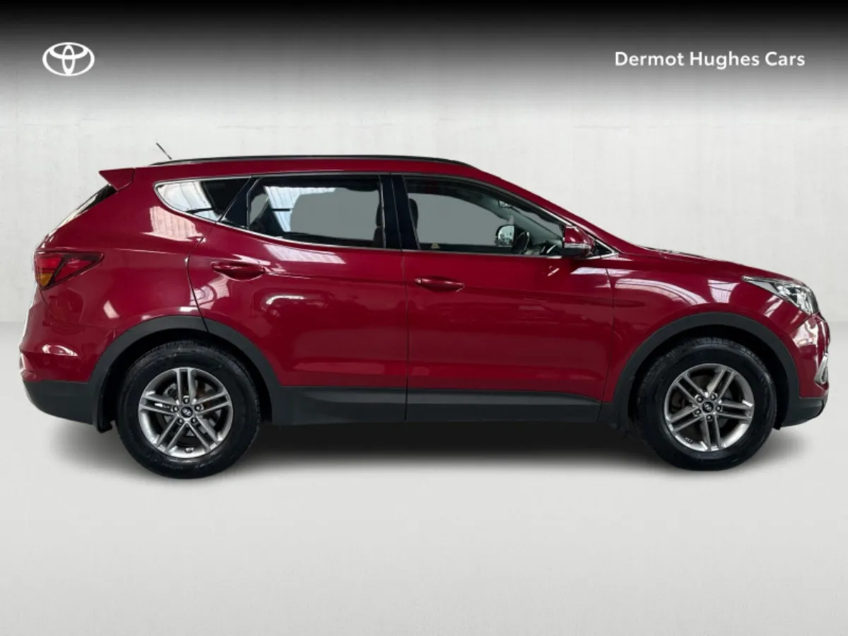 Hyundai Santa Fe 2WD COMFORT 5DR - Image 3