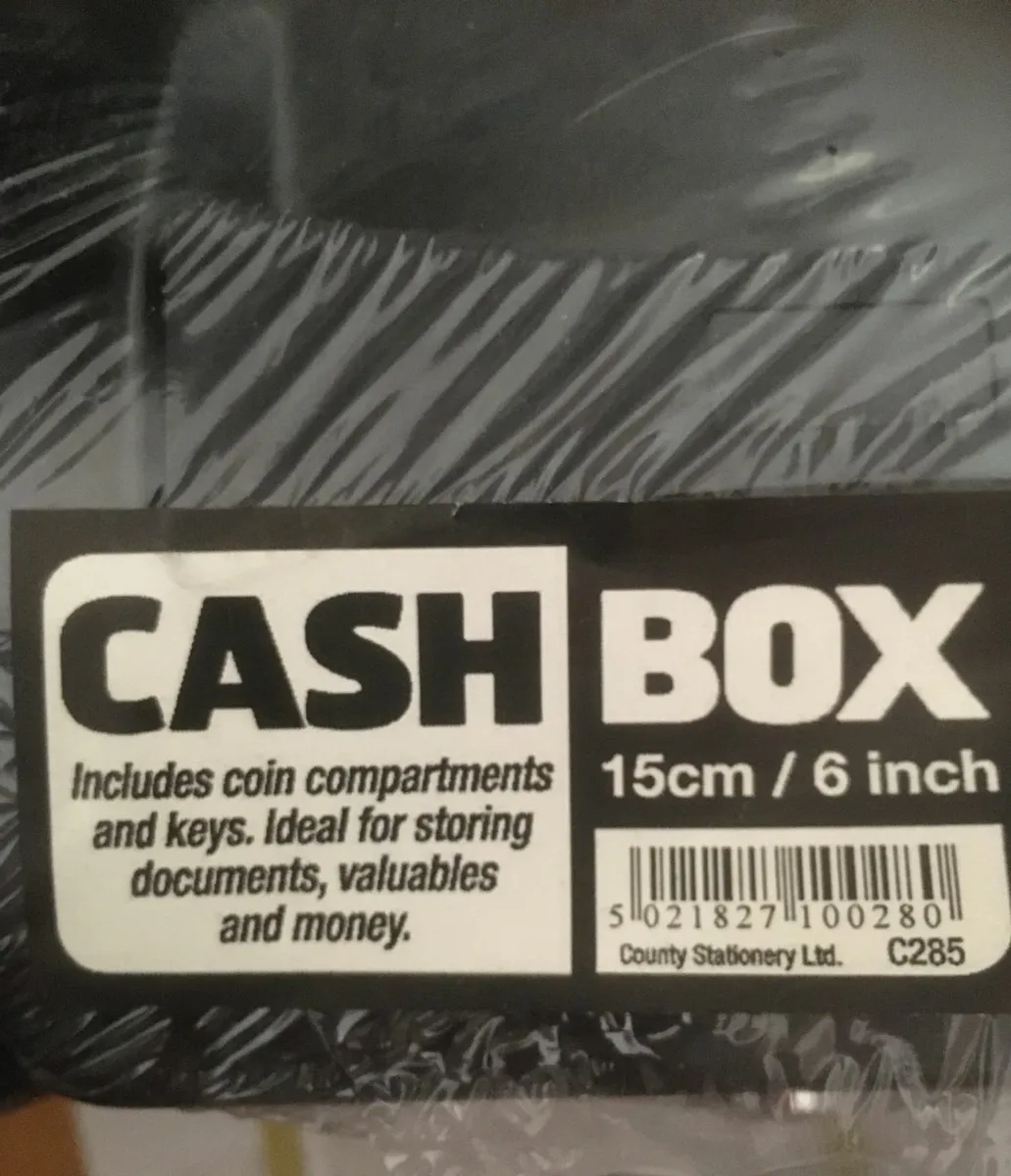 NEW SEALED Set of 4 Cash Boxes with Keys - Image 4