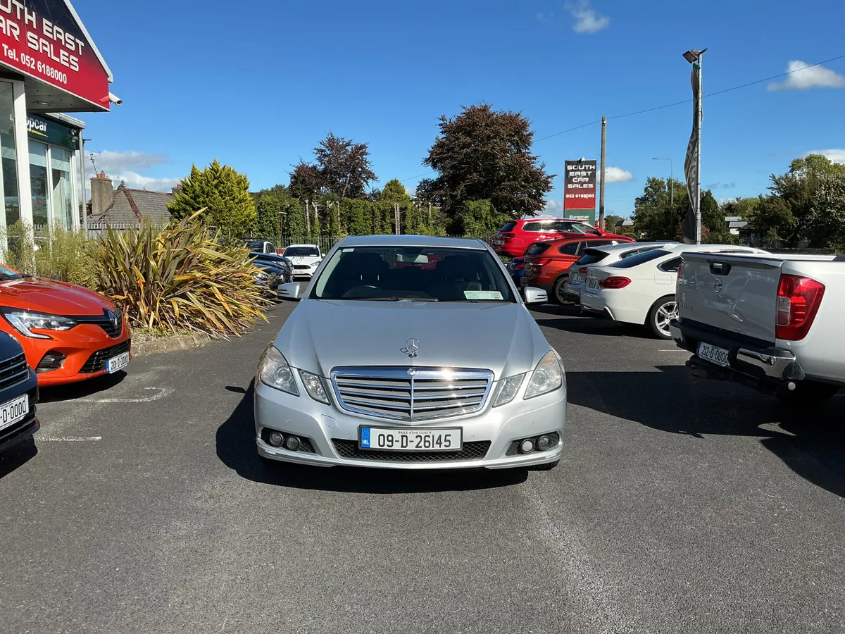 2009 MERCEDES-BENZ E-CLASS AUTO - Image 3