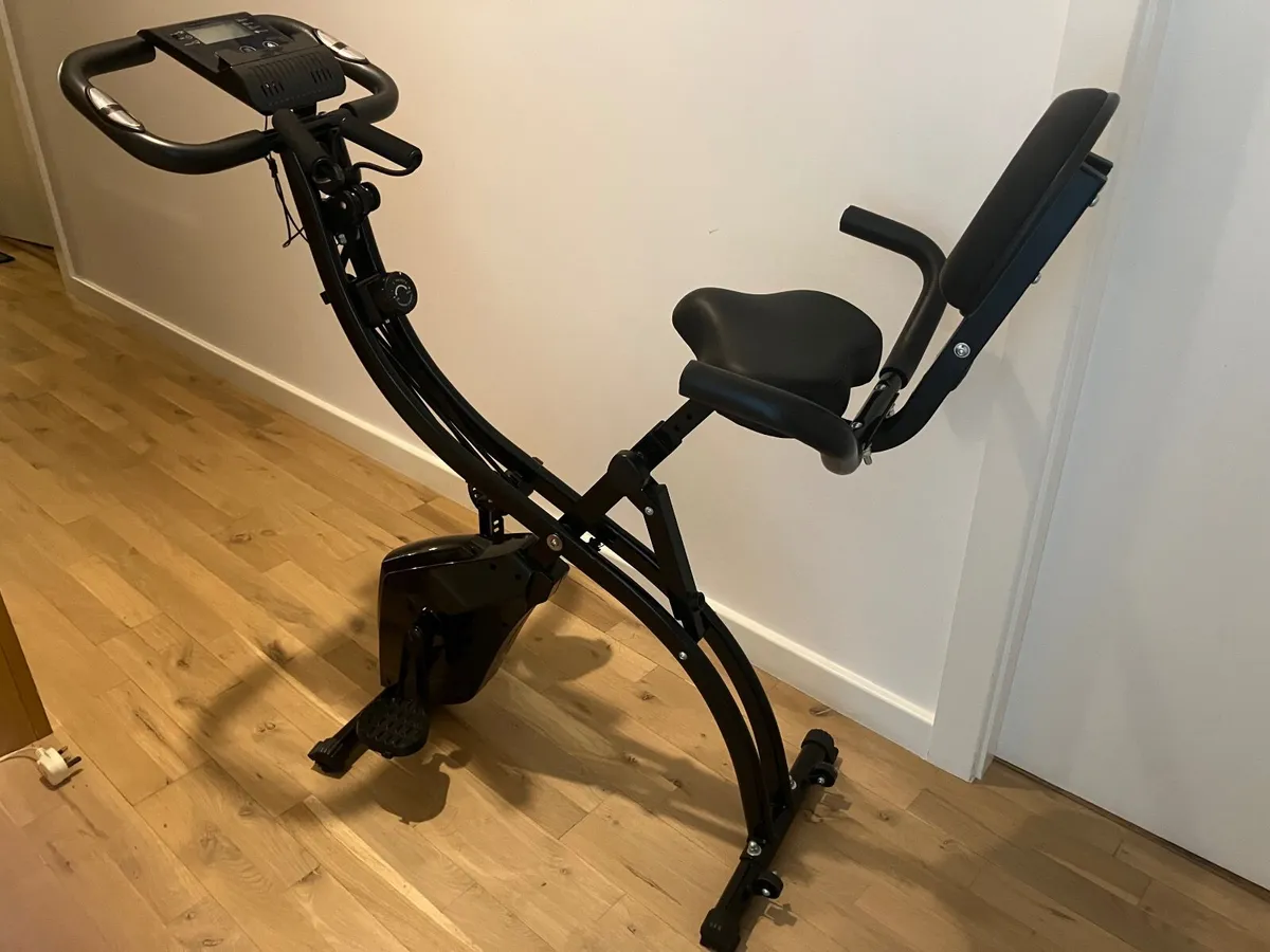 Exercise Bicycle - Image 3