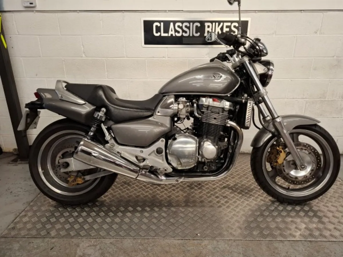 Honda X4 1300 1997 - Image 1