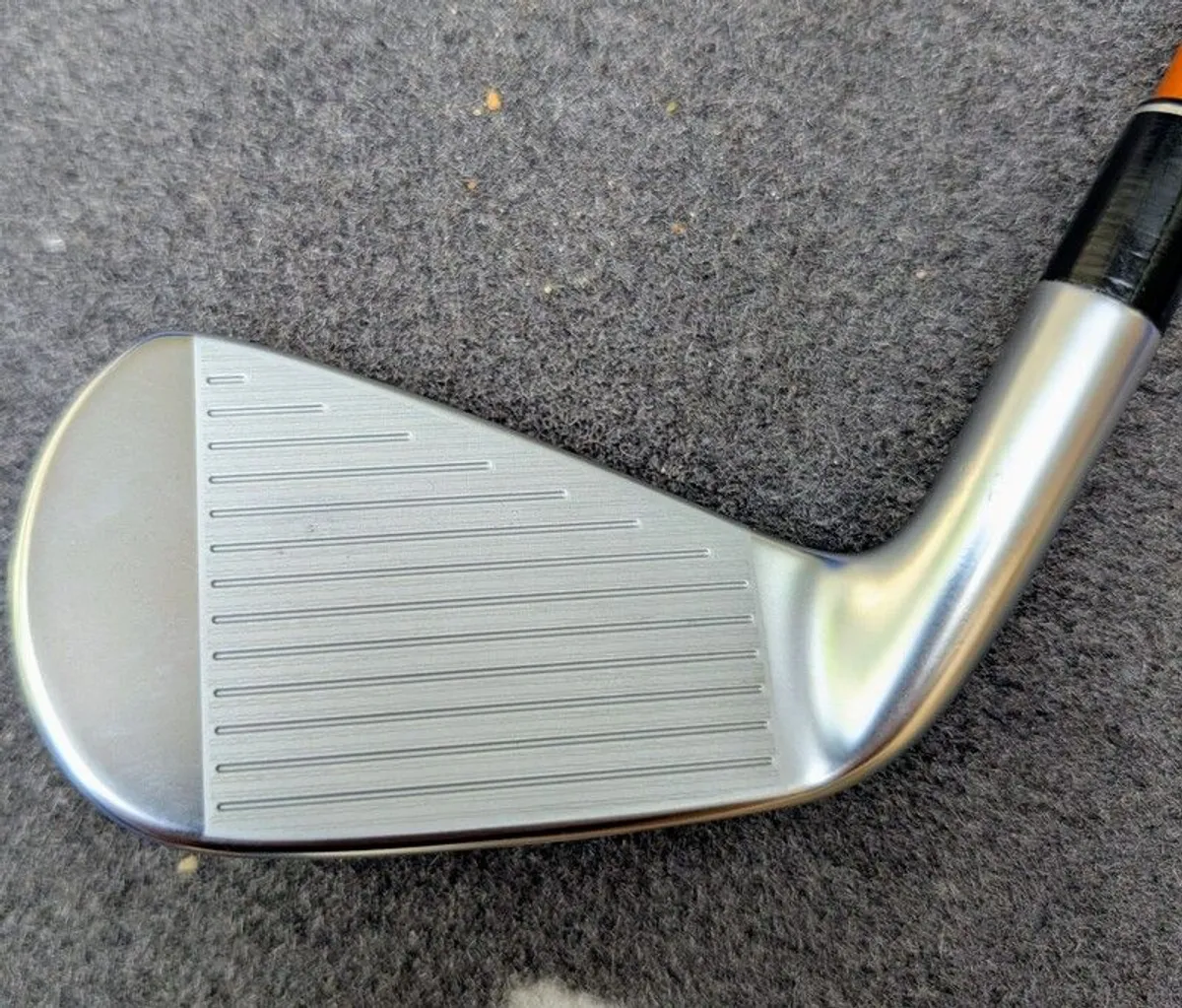 Srixon ZXiU 4  23 degrees Stiff Tour Ad DI 95g shaft - Image 3