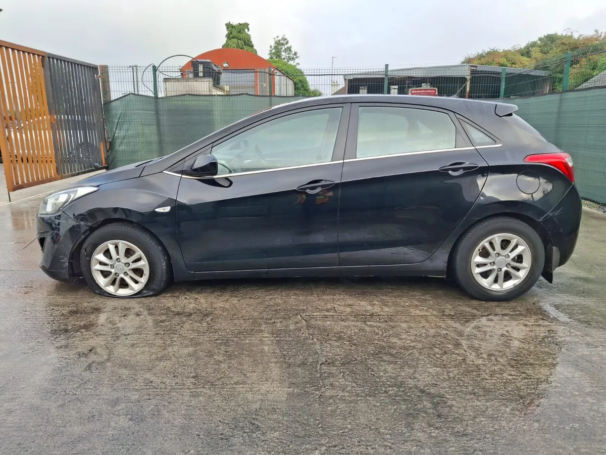 2015 Hyundai i30 1.6 Diesel - Image 1