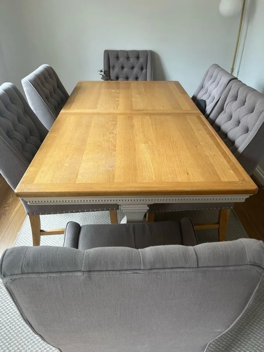 Dining table & chairs - Image 2