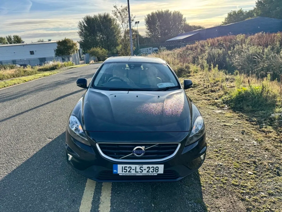 Volvo V40 2015 High Spec NCT Today 11/26 - Image 3