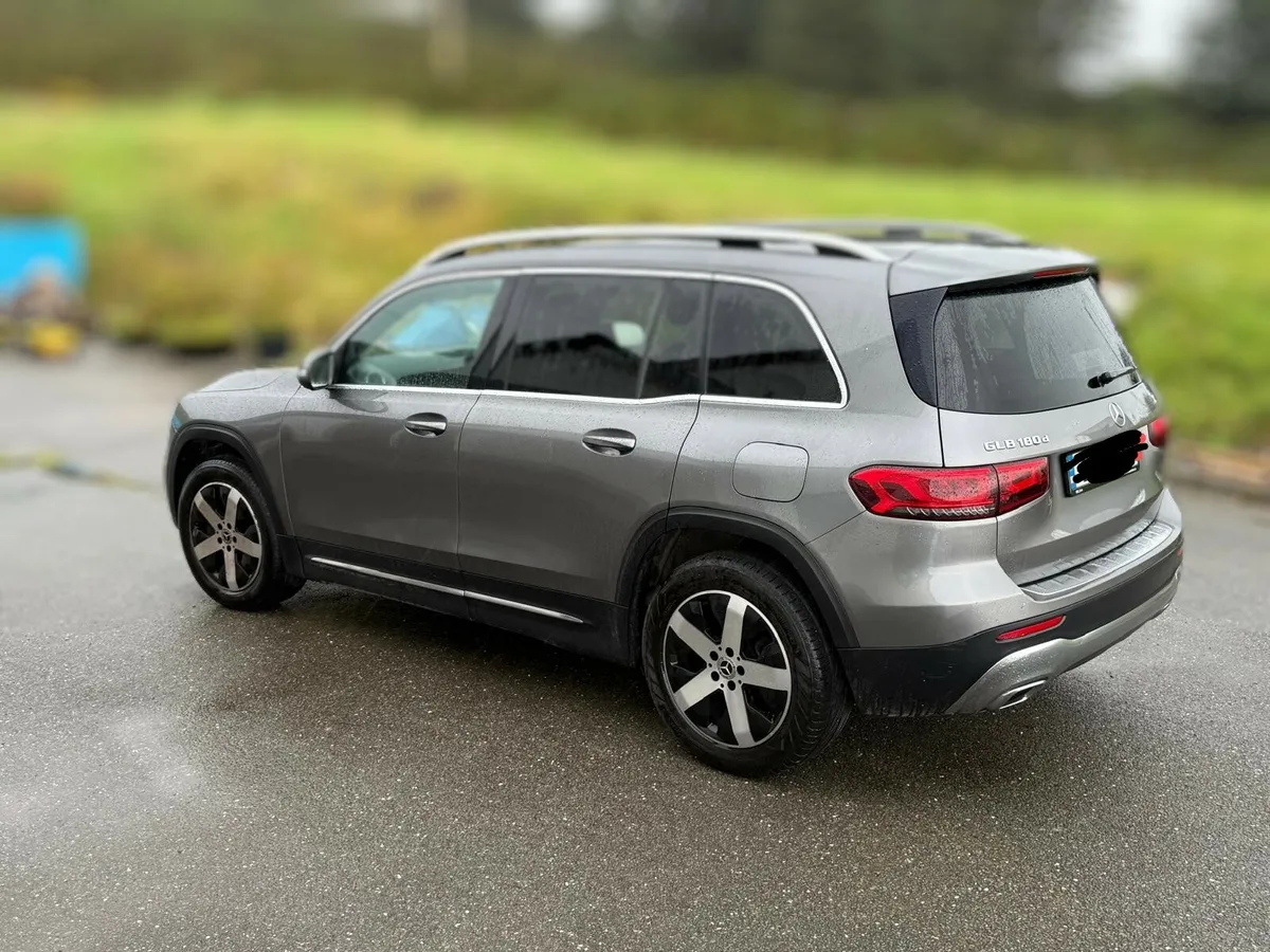 Mercedes glb - Image 2
