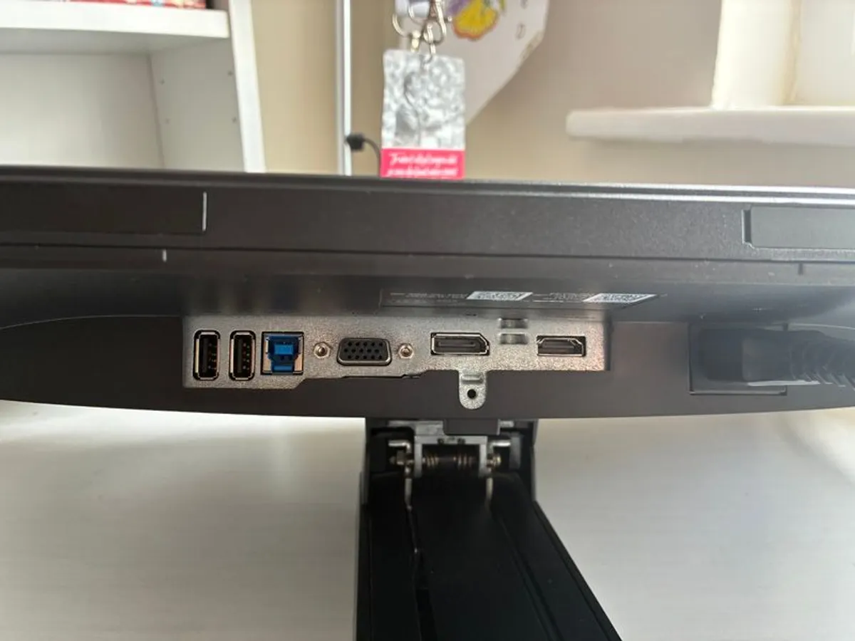 Dell Monitor - Image 3