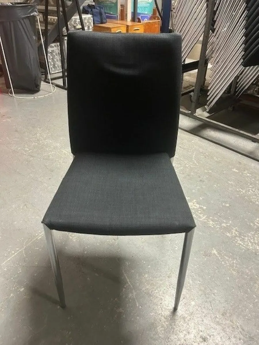 CORPORATE  CHAIR - Image 1