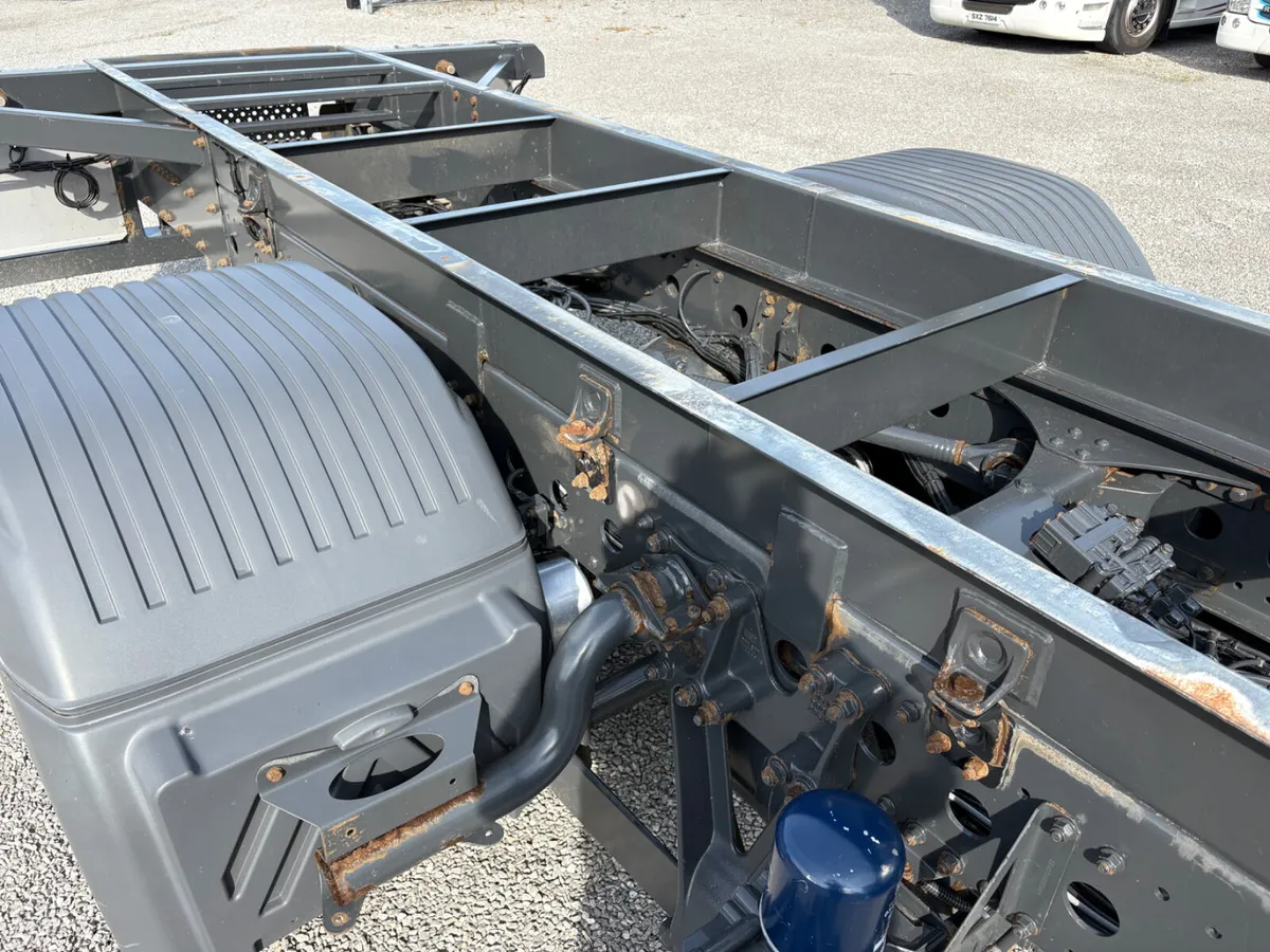 2016 Mercedes Atego 1524 25ft Chassis cab - Image 2
