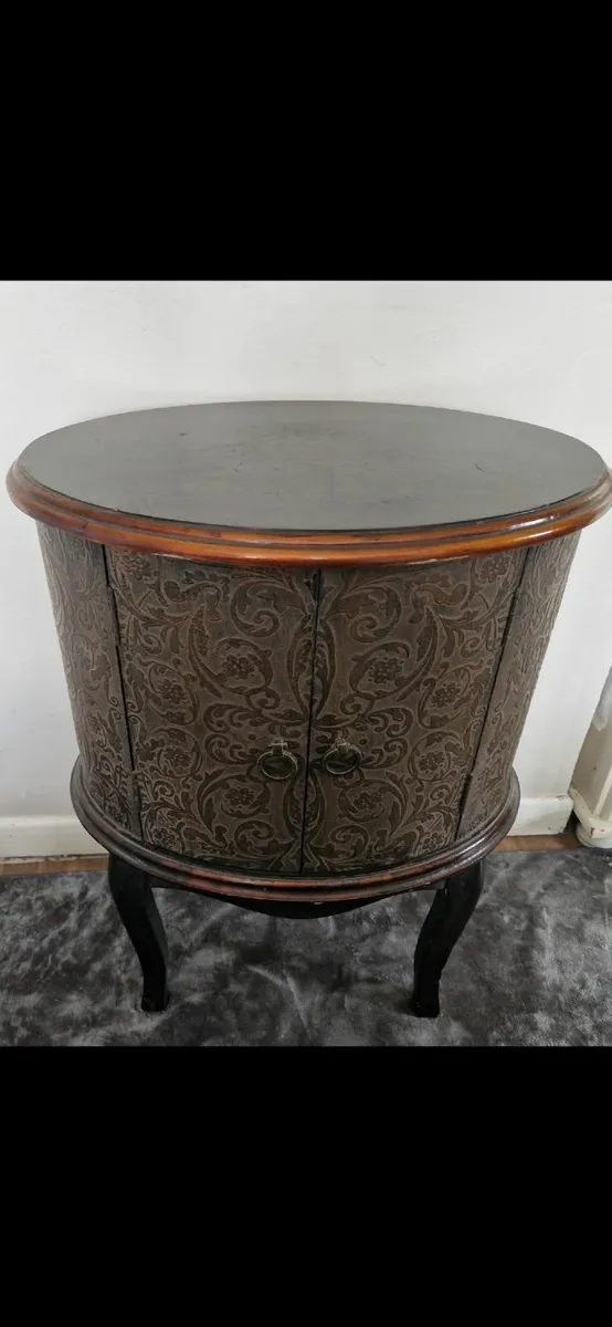 Table - Image 1