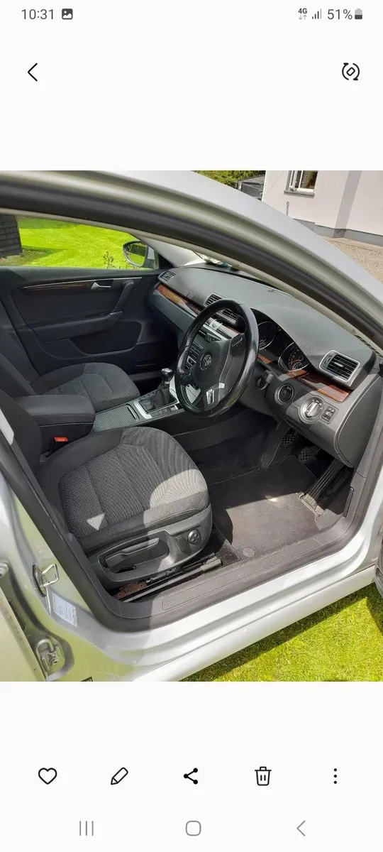 Volkswagen Passat 2011 - Image 1
