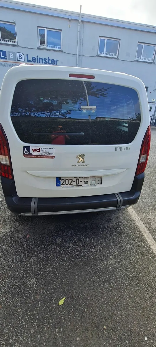 Peugeot Rifter 2020 taxi automatic - Image 2