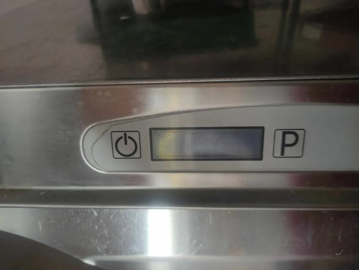 Undercounter Commercial Dishwasher - Image 3