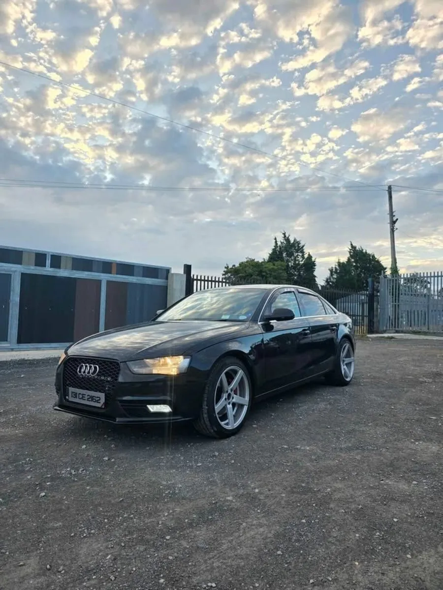 Audi A4 2013 - Image 1