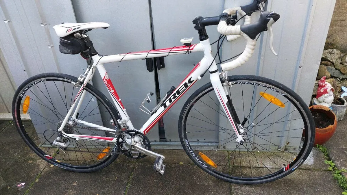 Trek 1 2 Series Road Bike - Image 4