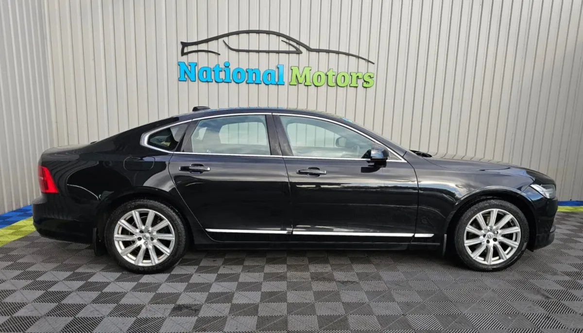 2017 Volvo S90 D4 2.0 Inscription Automatic - Image 2