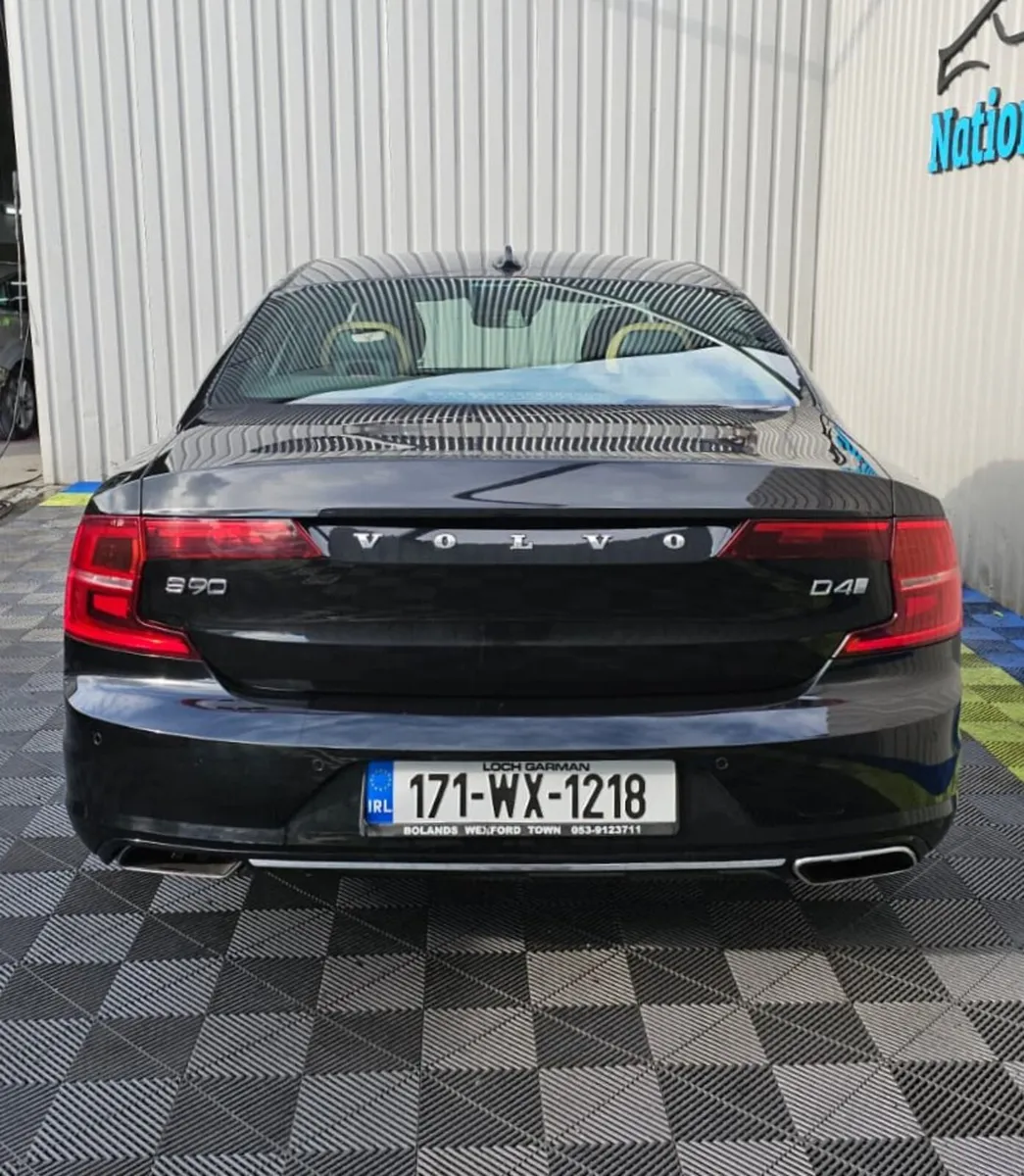 2017 Volvo S90 D4 2.0 Inscription Automatic - Image 4
