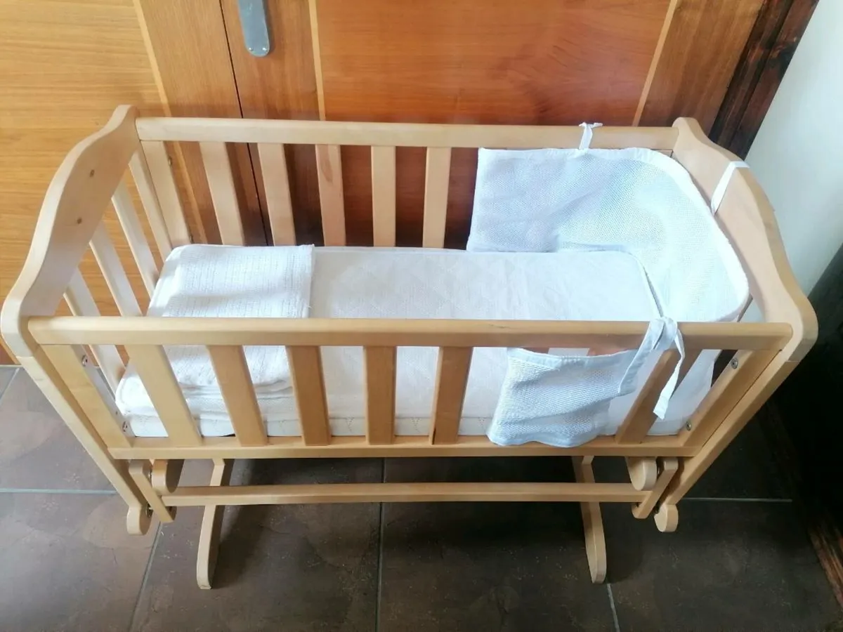 Baby Rocking Cot - Image 1