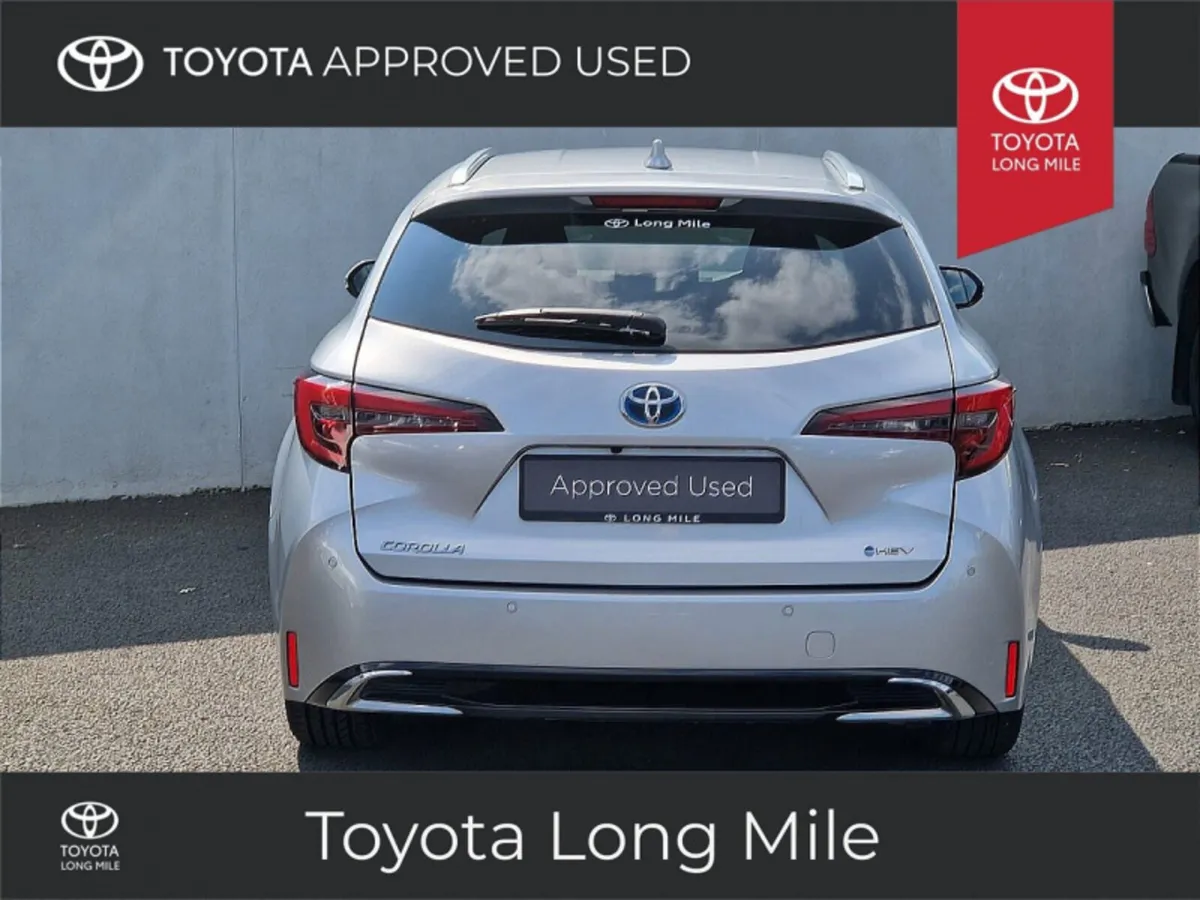Toyota Corolla 1.8 Hybrid Sol Touring Sport 5dr - Image 4