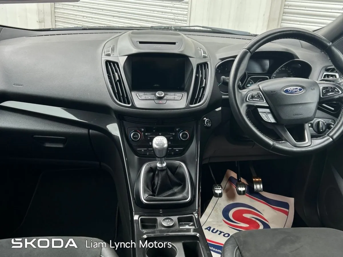 Ford Kuga 1.5 St-line - Image 2