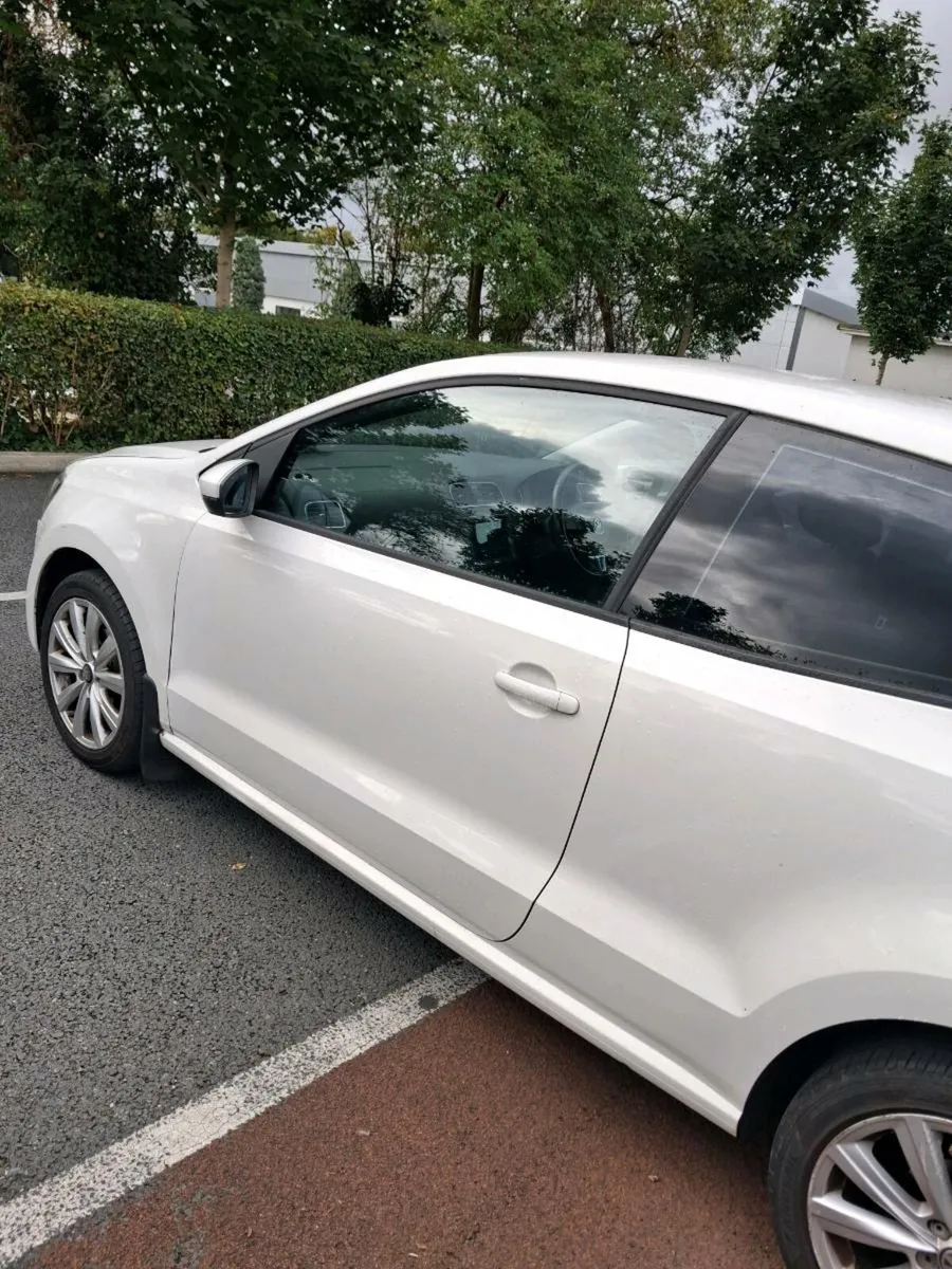 Car - Image 4