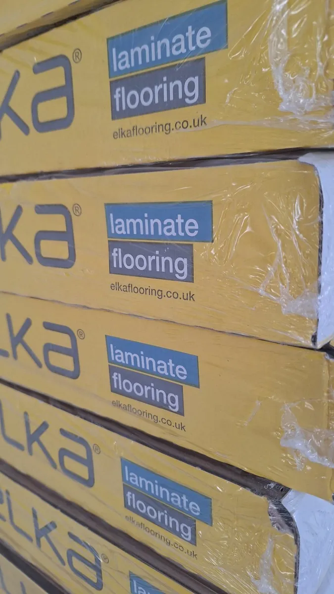 39 packs of medium grey laminate flooring. - Image 2