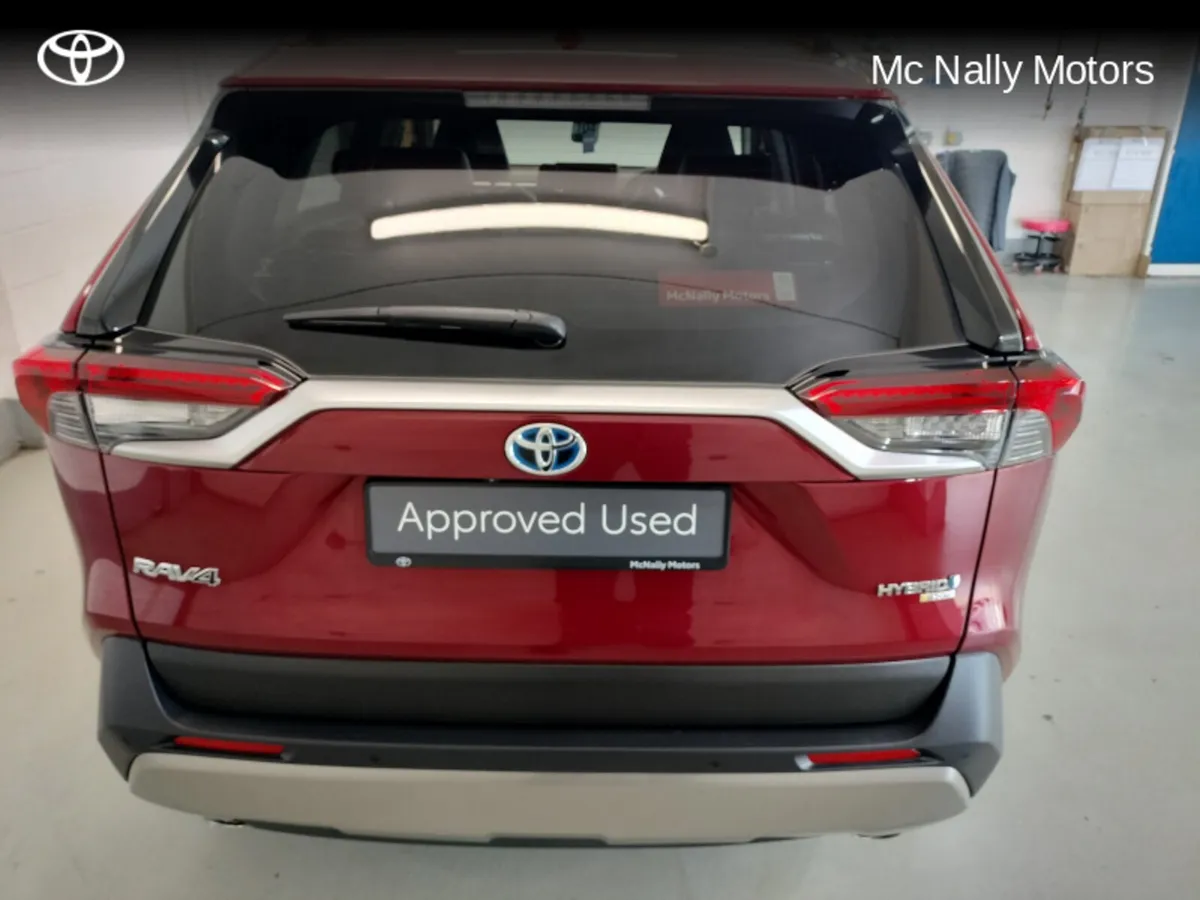 Toyota RAV4 HYBRID SOL LEATHER SEATS - Image 4