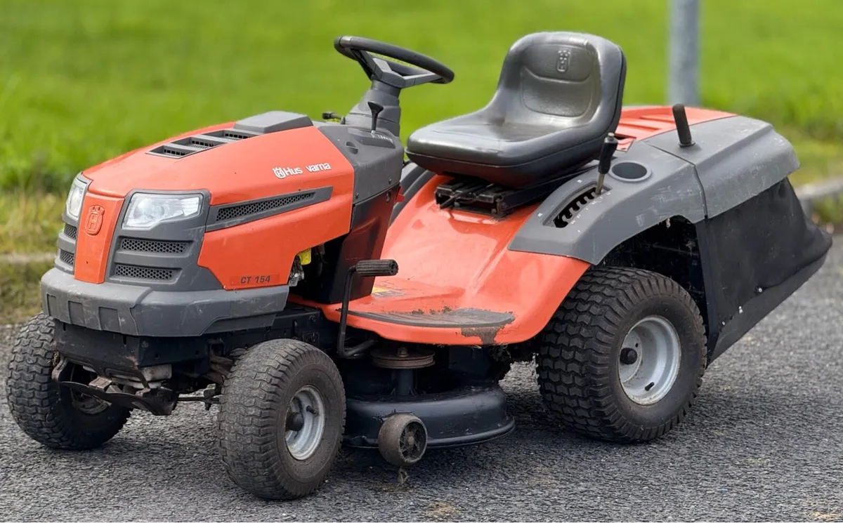 Husqvarna RideOn 15Hp 38” cut - Image 1